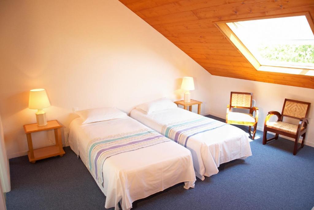 Hotel Kerloc'H Gwen Quimper Combrit Exteriör bild